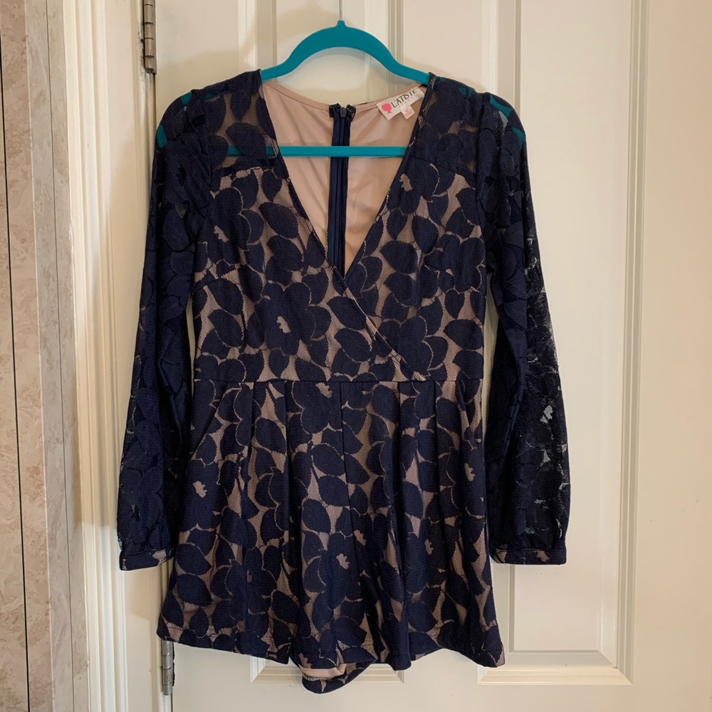 L’ATISTE Navy Lace Long Sleeve Romper